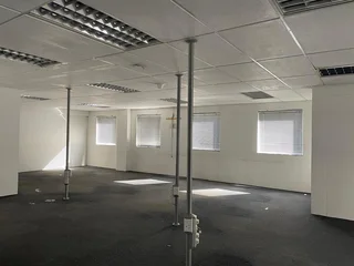 A-Grade Office Space To Let in Kyalami Business Park