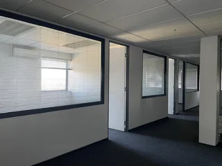 A-Grade Office Space To Let in Kyalami Business Park