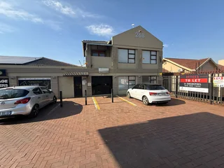Commercial Unit to Let - Monument Arch, 268 Voortrekker Street, Krugersdorp