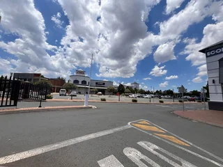 Prime Office Space to Let - Horizon View Shopping Centre, Roodepoort