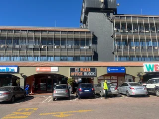 Prime Office Space to Let - Blairgowrie Plaza, Randburg