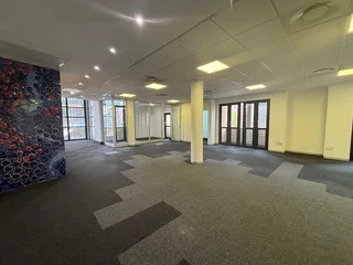 Prime Office Space to Let - 3 Melrose Boulevard, Melrose Arch, Johannesburg