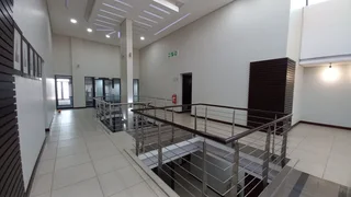 ADAMS&amp;ADAMS | LYNNWOOD BIDGE | DAVENTRY ROAD | LYNNWOOD MANOR