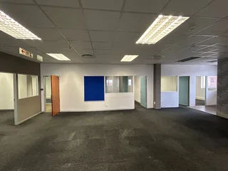 A-Grade First Floor Office To Let – Quadrum Office Park