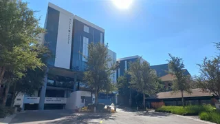 Menlyn Corner | Frikkie De Beer Street | Menlyn