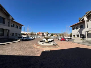 Entire A-Grade Office Building To Let in Golf View Office Park