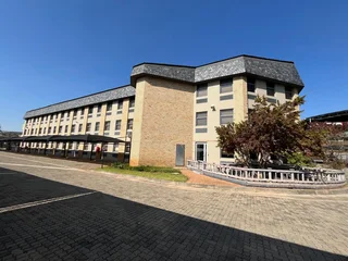 Large Multi-Storey Office Space To Let – Nedbank Building, Meadowdale
