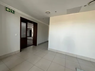 Entire A-Grade Office Building To Let in Golf View Office Park