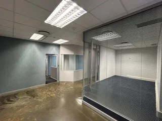 A-Grade First Floor Office To Let – Quadrum Office Park