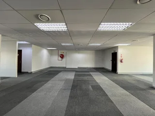 Entire A-Grade Office Building To Let in Golf View Office Park