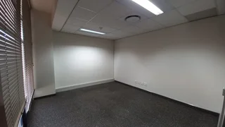 ADAMS&amp;ADAMS | LYNNWOOD BIDGE | DAVENTRY ROAD | LYNNWOOD MANOR