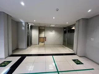 Large Multi-Storey Office Space To Let – Nedbank Building, Meadowdale