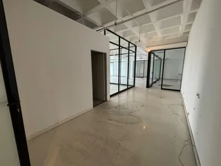 Prime First Floor Office To Let In Illovo Muse