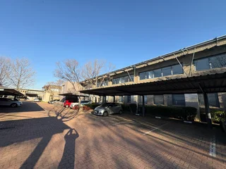 First Floor Office To Let in Central Park, 400 16th Road, Midrand