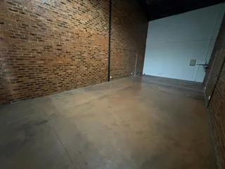 Prime Retail Space to Let at Carlswald Decor Centre, Midrand