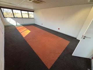 First Floor Office To Let in Central Park, 400 16th Road, Midrand