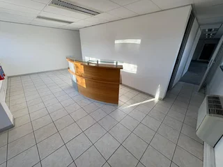 First Floor Office To Let in Central Park, 400 16th Road, Midrand