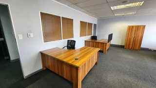 URBAN GROWTH PARK | OFFICE TO RENT | PAARL | 61m²