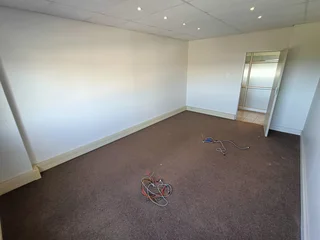 JOUBERT STREET | OFFICE SPACE AVAILABLE | PAROW VALLEY | 817m²