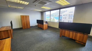 URBAN GROWTH PARK | OFFICE TO RENT | PAARL | 61m²