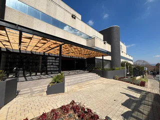 Prime Restaurant Space to Let - One Sturdee, Rosebank, Johannesburg