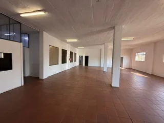 CORNER CRADOCK AND WARREN STREET | LYTTELTON MANOR | CENTURION