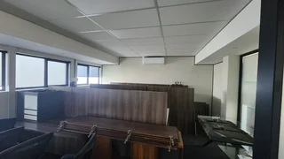 KAREE STREET | OFFICE TO LET | KRAAIFONTEIN | 450m²