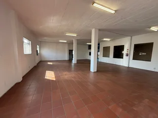 CORNER CRADOCK AND WARREN STREET | LYTTELTON MANOR | CENTURION