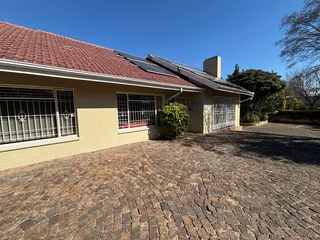 Prime Medical Suite to Rent - The Village Medical, Parktown North