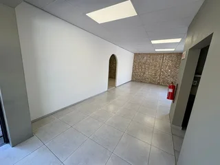 Modern Office Unit to Let - 88 Richards Drive, Halfway House, Midrand