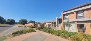 Office Space Available to Let - 8 Anemoon Street, Glen Marais, Kempton Park