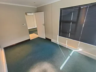 NELSON STREET | PRESTINE COMMERCIAL HOUSE | GOODWOOD | 329m²