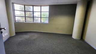 BROOKLYN BRIDGE OFFICE PARK | FEHRSEN STREET | BROOKLYN