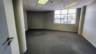 BROOKLYN BRIDGE OFFICE PARK | FEHRSEN STREET | BROOKLYN