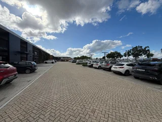 SANDOWN SQUARE BUSINESS PARK | OFFICE TO RENT | SANDOWN | 92m²