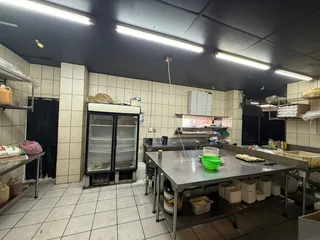 Prime Retail Space to Let - 35 Clinton Road, Alberton