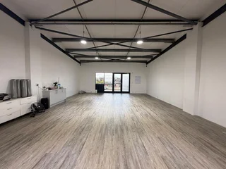 SANDOWN SQUARE BUSINESS PARK | OFFICE TO RENT | SANDOWN | 92m²