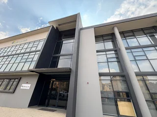 Prime Office Space to Let - Base Majors Building, IBG, Midrand