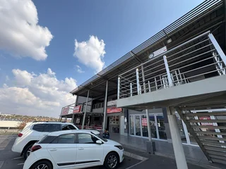 Prime Retail Space to Let - Kyalami on Main Shopping Centre, Barbeque Downs