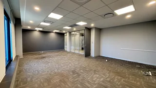 A-Grade Office Space to Let – 41 Scott Street, Waverley, Johannesburg
