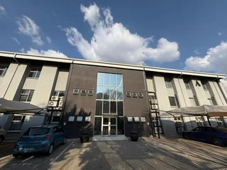 Second Floor Office Space To Let - Kyalami Business Park, Midrand