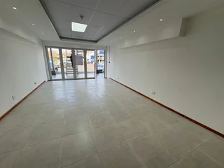 Prime Retail Space to Let - Kyalami on Main Shopping Centre, Barbeque Downs