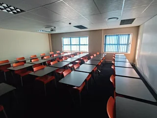 SKYSCAPE TERRACES | SPACIOUS OFFICE UNIT AVAILABLE TO LET IN BELLVILLE | 1,013m²