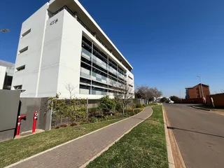 Office Space Available to Let - The Views, Founders Hill Office Park, 18 Centenary Way