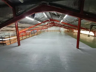 OAKDALE | RETAIL SPACE AVAILABLE FOR RENT | BELLVILLE | 715m²