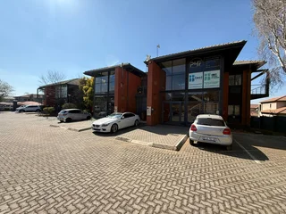 Prime Office Space to Let - Willowvale Office Park, Ruimsig, Roodepoort