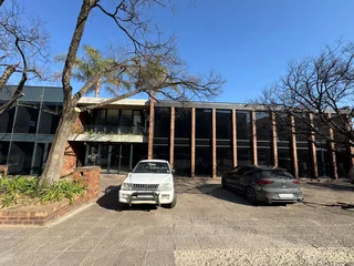 Prime Showroom and Office Space To Let - 22 Commerce Crescent, Kramerville