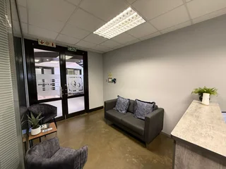 Modern Office Space to Let – Quadrum Office Park, Constantia Kloof, Roodepoort