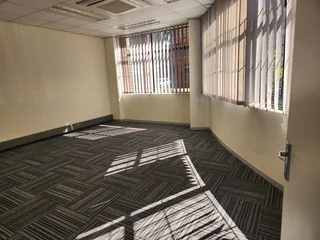Office Space to Let – Sentinel House, Block D, Parktown, Johannesburg