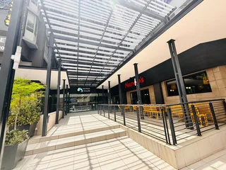 Office Space To Let – Unit N305, Nzunza House, 28 Melle Street, Braamfontein